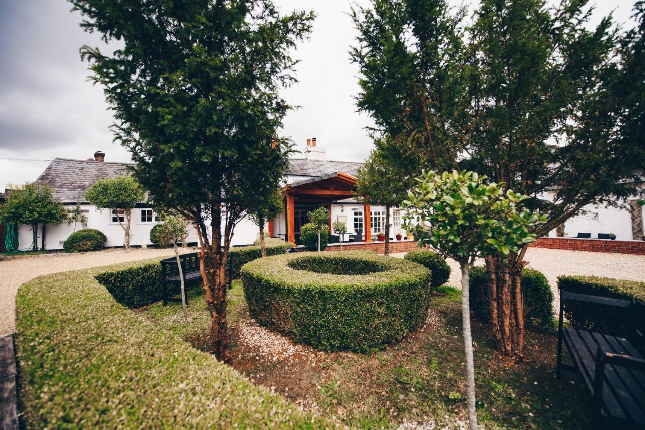 Fox Country Inn High Wycombe Esterno foto